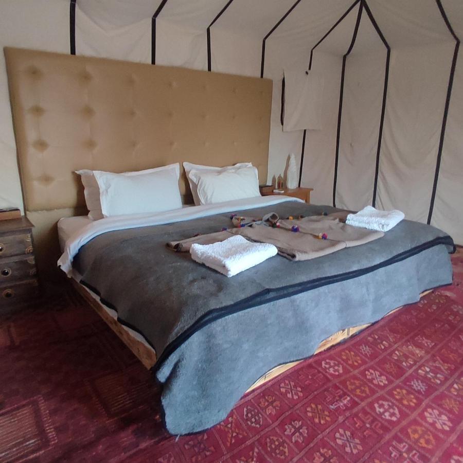 Overnight Luxury Camp Мерзуга Экстерьер фото