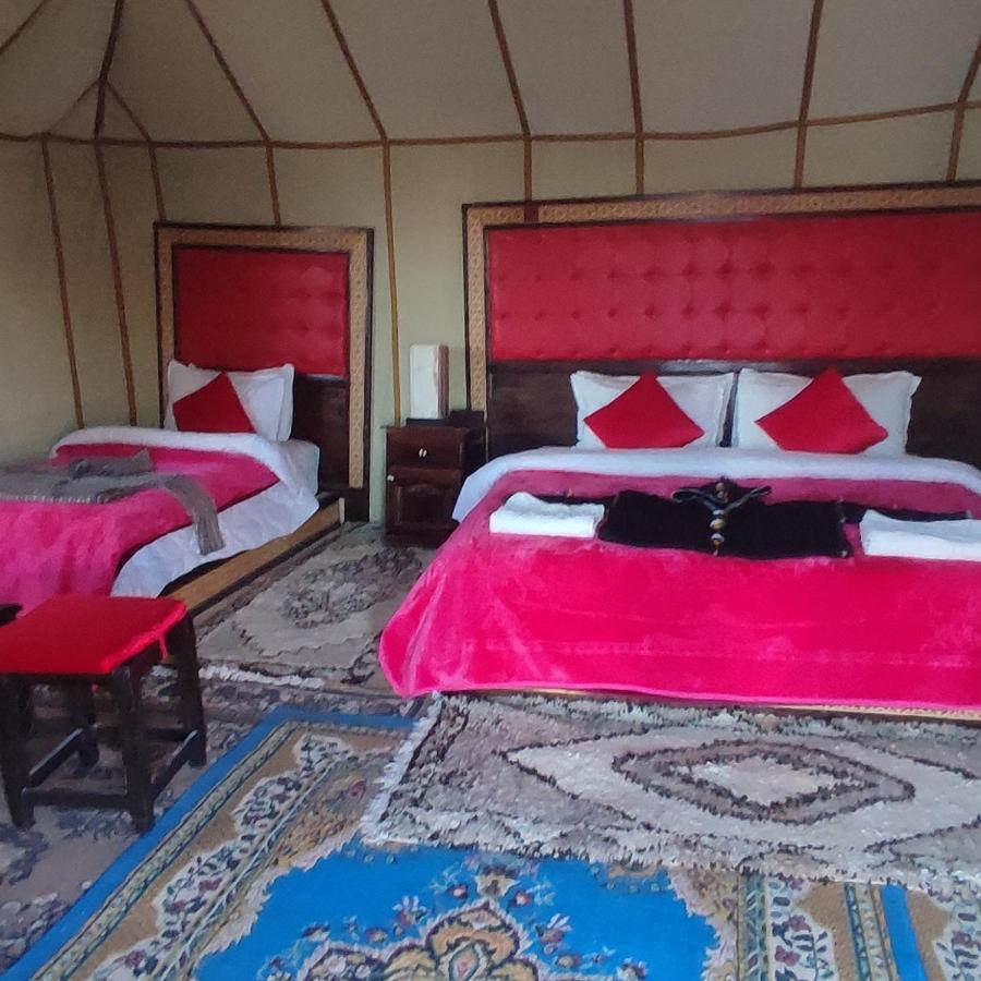 Overnight Luxury Camp Мерзуга Экстерьер фото