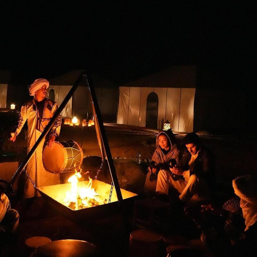 Overnight Luxury Camp Мерзуга Экстерьер фото