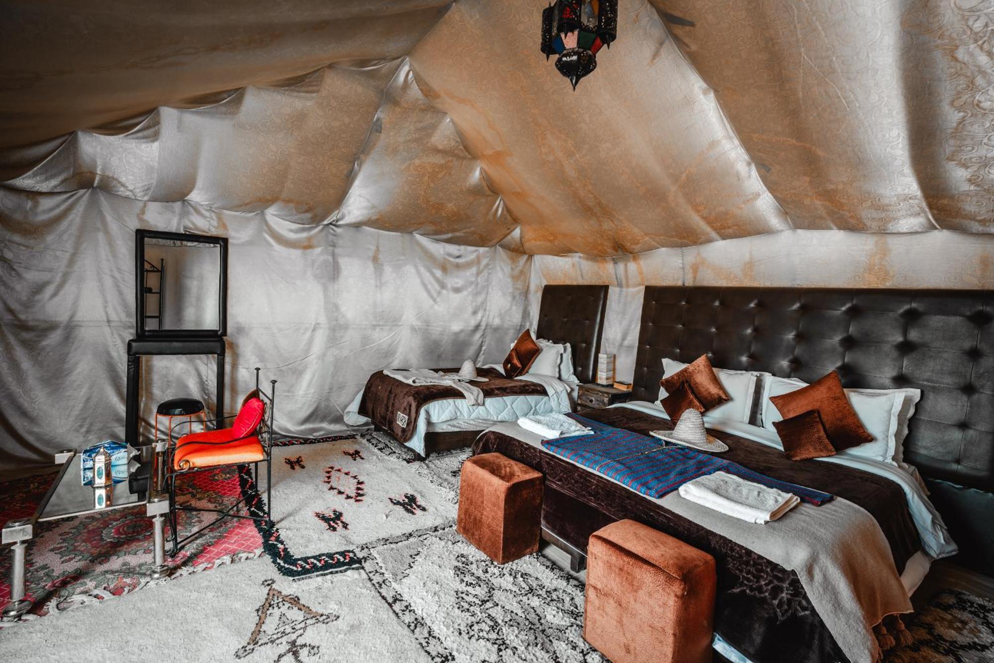 Overnight Luxury Camp Мерзуга Экстерьер фото