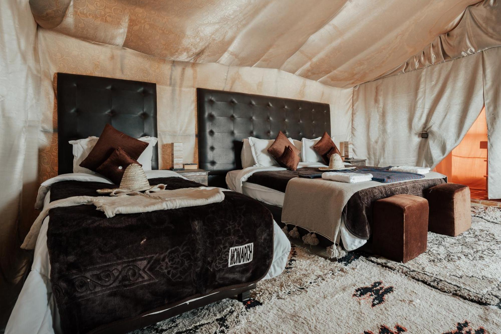 Overnight Luxury Camp Мерзуга Экстерьер фото